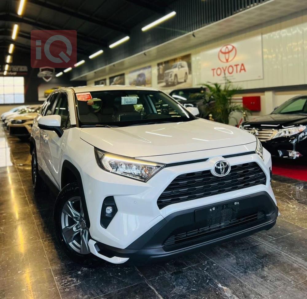 تويوتا راف 4